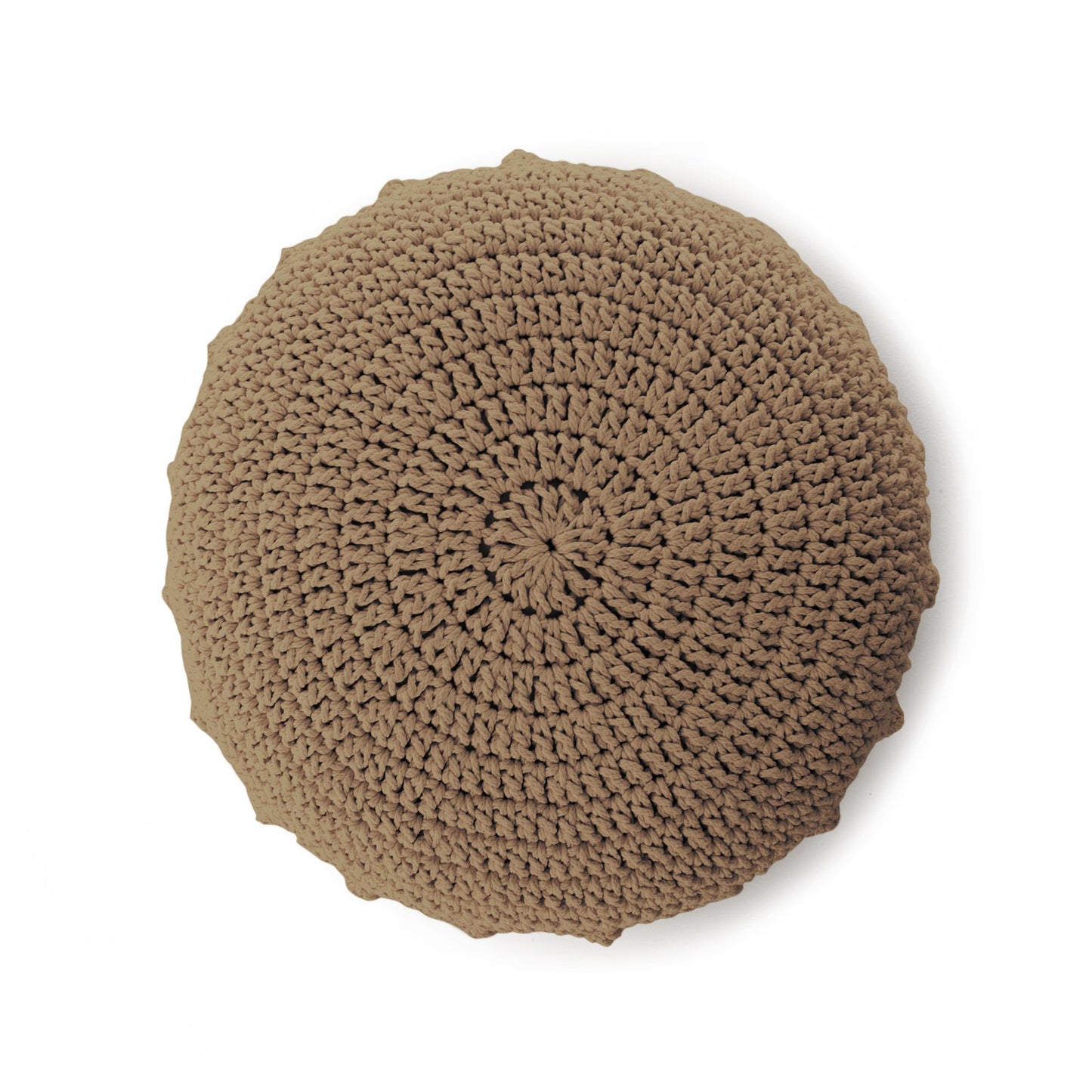 Puff Disco, em crochê Caramelo, com fio 100% algodão.  Fechamento com zíper, possibilitando a remoção da capa para lavagem.  Dimensões: Altura - 20cm; Diâmetro - 85cm.