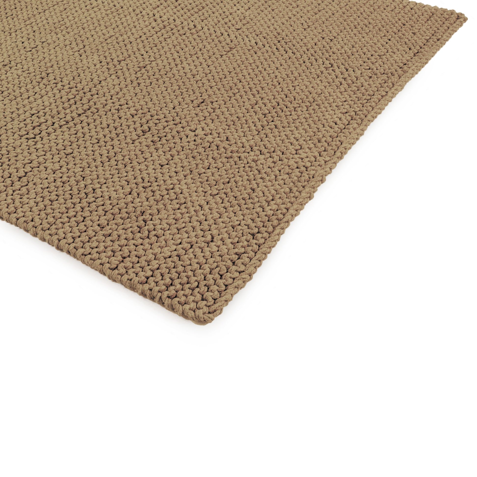 Tapete em tricô artesanal, Caramelo, com fio 100% algodão. Dimensões: Largura - 150cm; Comprimento - 200cm.