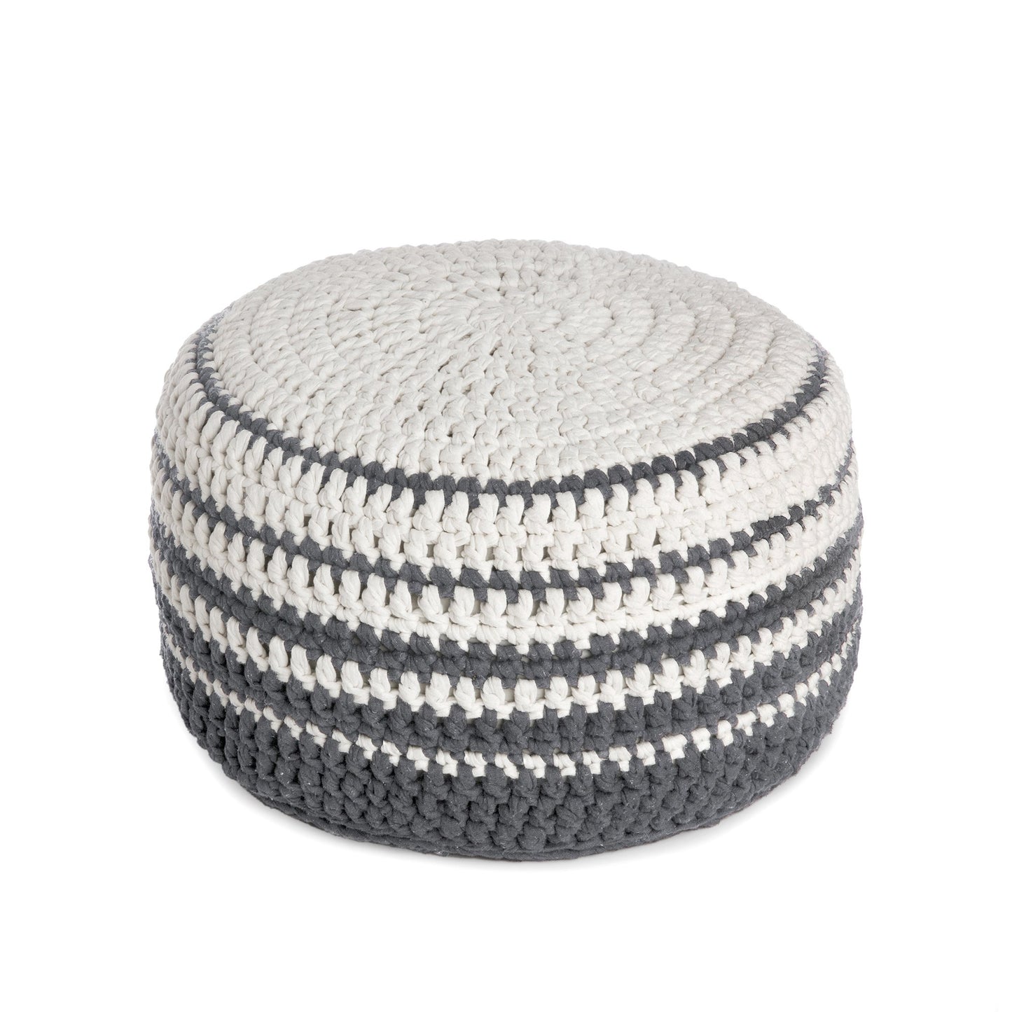 Puff de crochê artesanal listras, Cinza, com fio 100% algodão.  Fechamento com zíper, possibilitando a remoção da capa para lavagem.  Dimensões: Altura - 30cm; Diâmetro - 60cm.