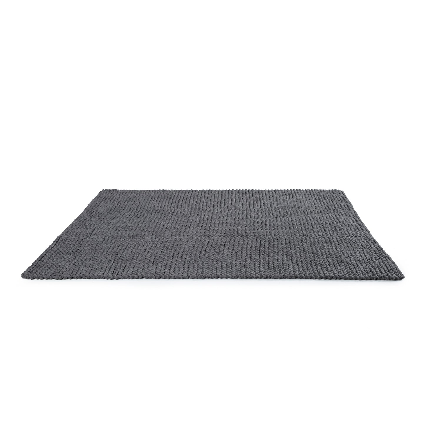 Tapete em tricô artesanal, Cinza, com fio 100% algodão. Dimensões: Largura - 150cm; Comprimento - 200cm.