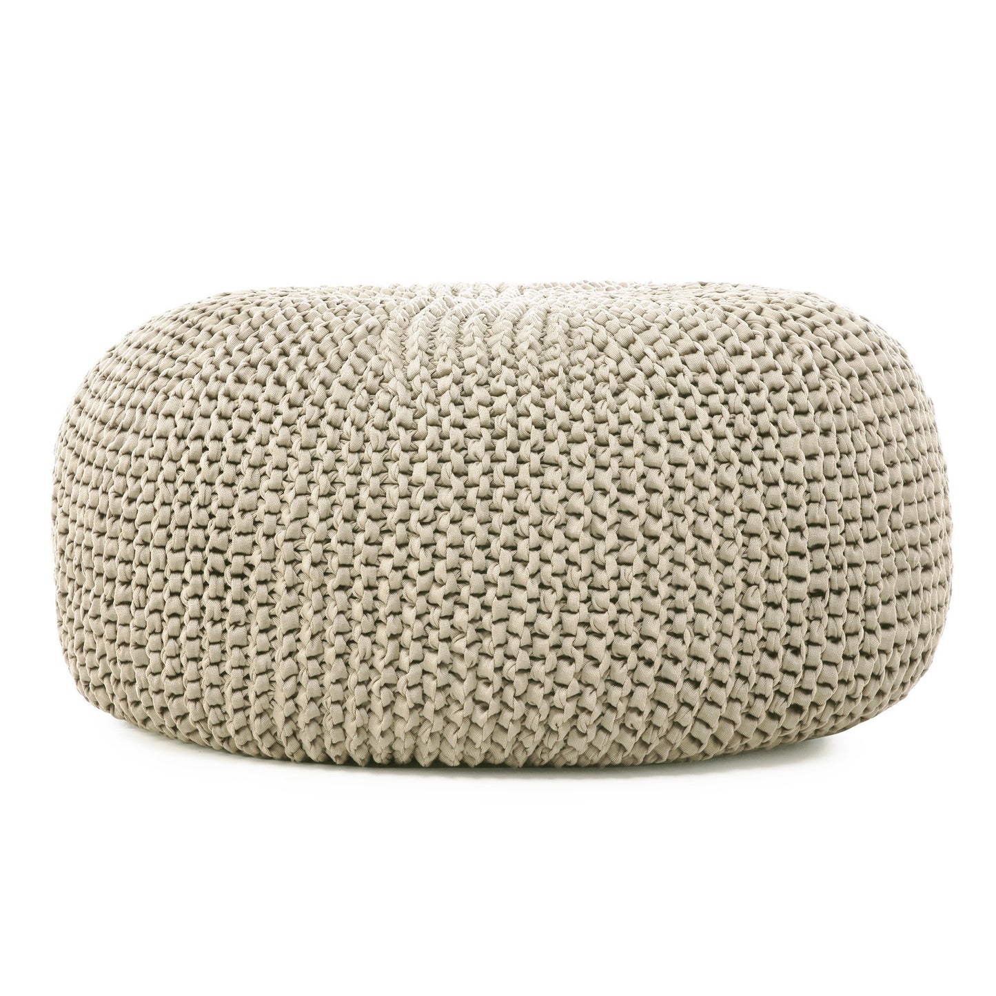 Puff em tricô artesanal para área externa, com fio 100% polipropileno. Enchimento em tecido aquablock e isopor. Fechamento com zíper, possibilitando a remoção da capa para lavagem. Dimensões: Altura - 35cm; Largura - 100cm; Comprimento - 100cm.