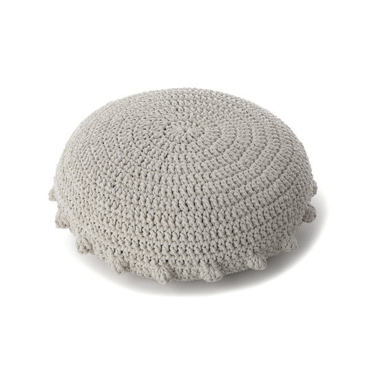 Puff Disco em crochê Fendi, com fio 100% algodão.  Fechamento com zíper, possibilitando a remoção da capa para lavagem.  Dimensões: Altura - 20cm; Diâmetro - 85cm.