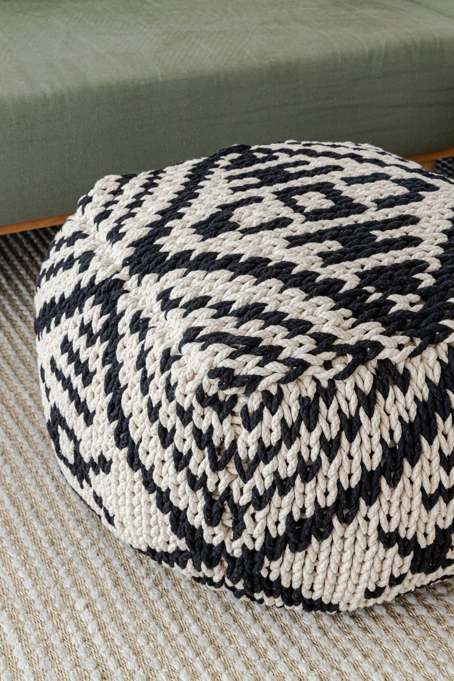Puff Tribal 40x50 Cru Pronta Entrega