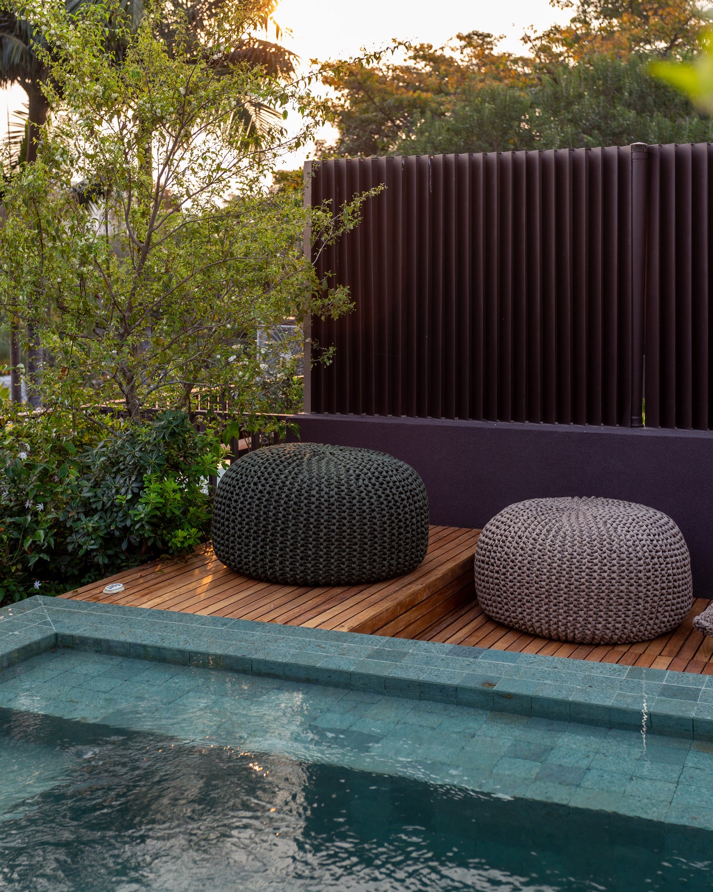 Puff Lounge Outdoor 35x100 Verde Pronta Entrega