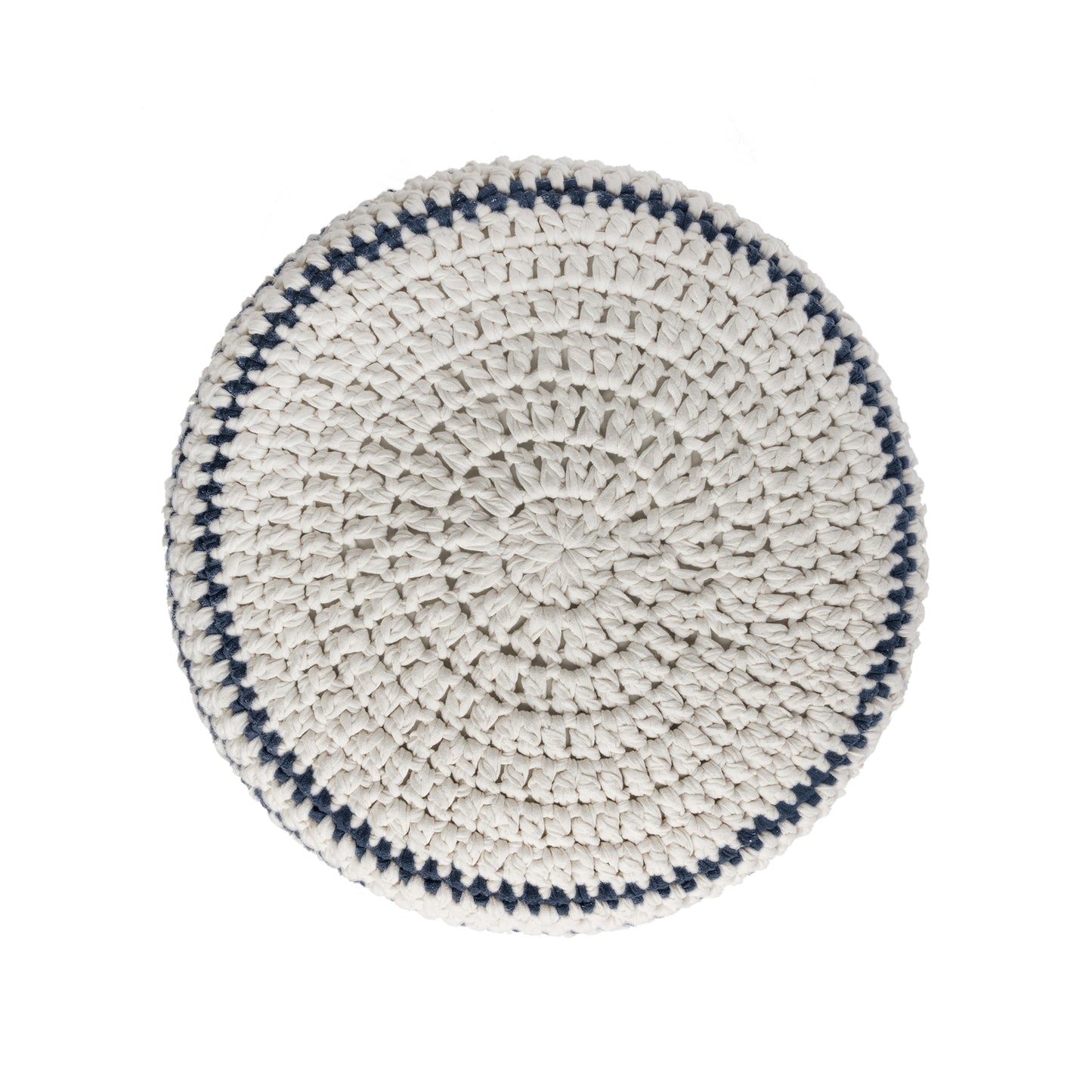 Puff de crochê artesanal listras, Marinho, com fio 100% algodão. Fechamento com zíper, possibilitando a remoção da capa para lavagem. Dimensões: Altura - 30cm; Diâmetro - 60cm.