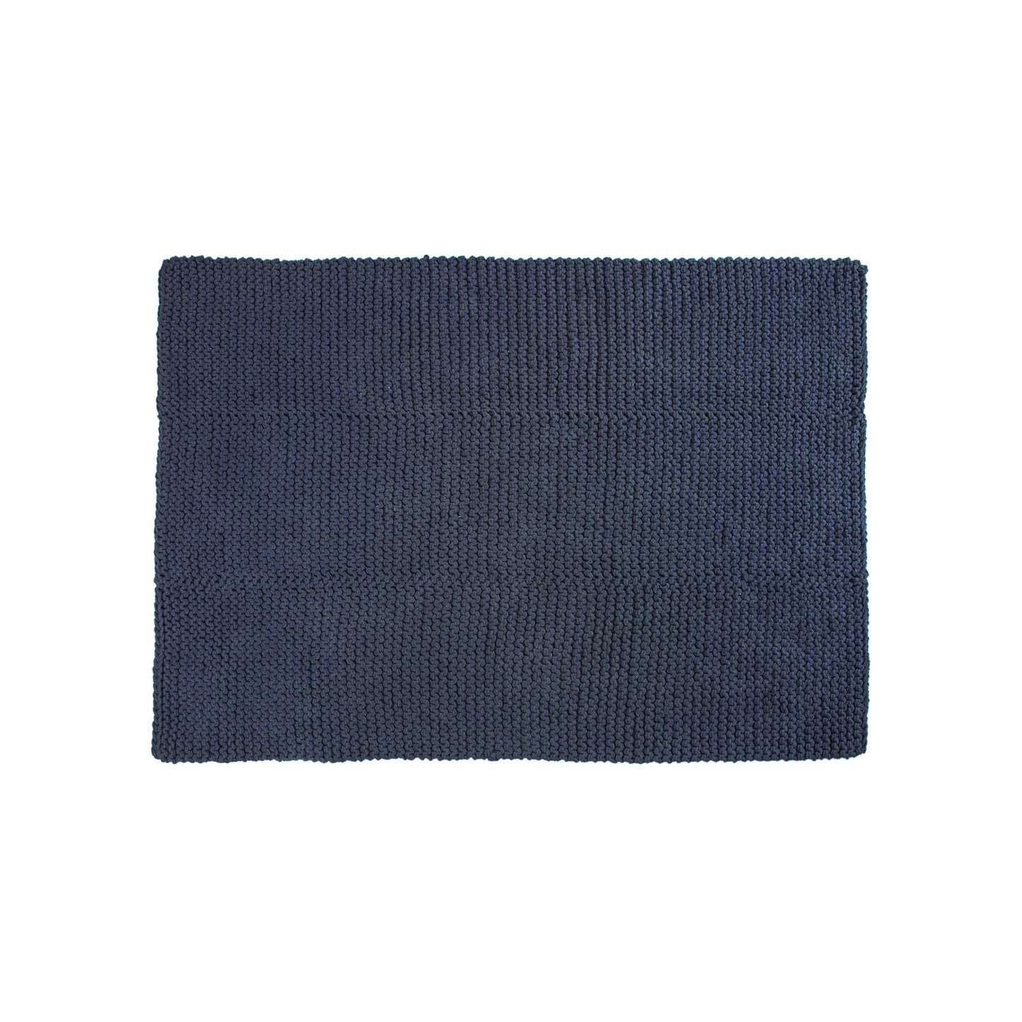 Tapete em tricô artesanal Marinho, com fio 100% algodão. Dimensões: Largura - 150cm; Comprimento - 200cm.