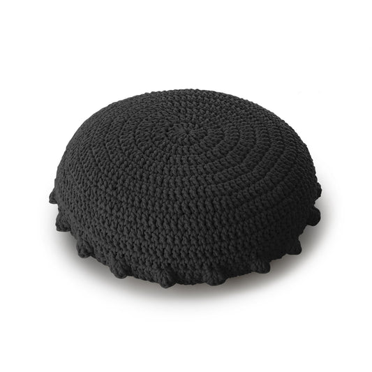 Puff Disco em crochê Preto, com fio 100% algodão.  Fechamento com zíper, possibilitando a remoção da capa para lavagem.  Dimensões: Altura - 20cm; Diâmetro - 85cm.