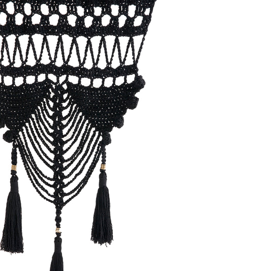 Tapeçaria  Yawanawa em crochê artesanal. Dimensões: Altura - 225cm; Largura - 118cm.
