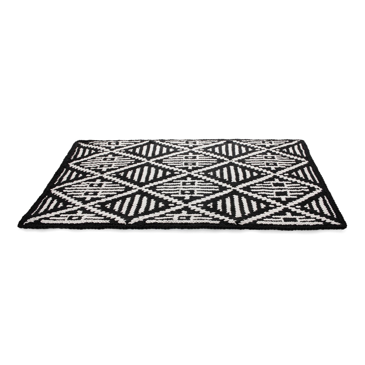 Tapete Tribal em tricô artesanal, com fio 100% algodão. Dimensões: Largura - 115cm;  Comprimento - 250cm.