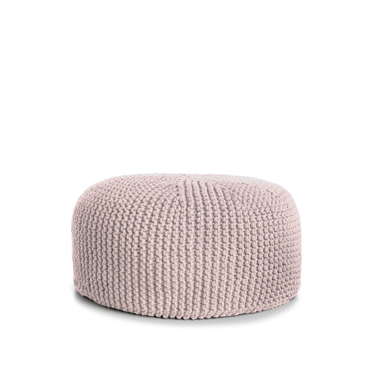 Puff em tricô artesanal,  Rose, com fio 100% algodão. Fechamento com zíper, possibilitando a remoção da capa para lavagem. Dimensões: Altura - 30cm; Diâmetro - 75cm.