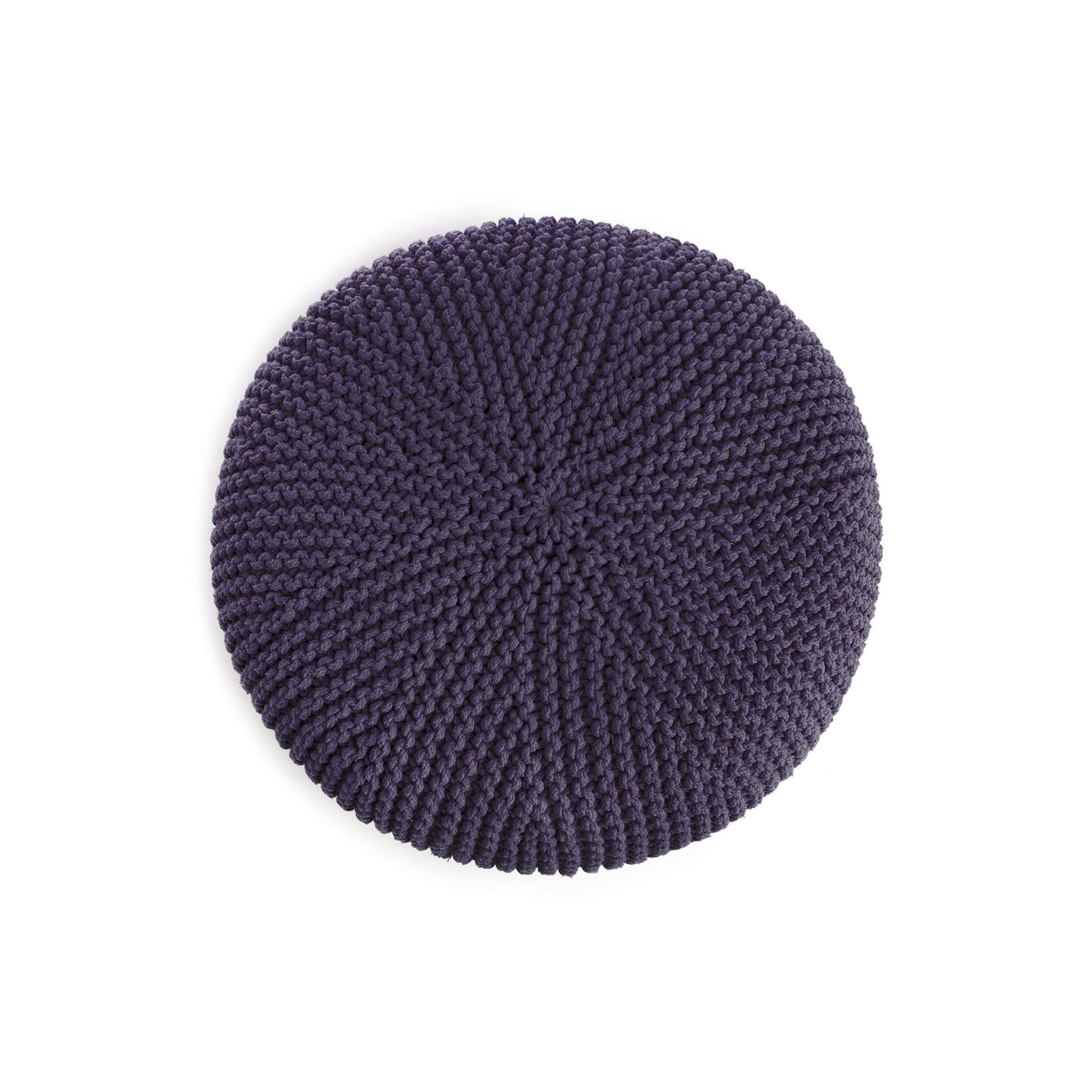 Puff em tricô artesanal,  Roxo, com fio 100% algodão. Fechamento com zíper, possibilitando a remoção da capa para lavagem. Dimensões: Altura - 30cm; Diâmetro - 75cm.