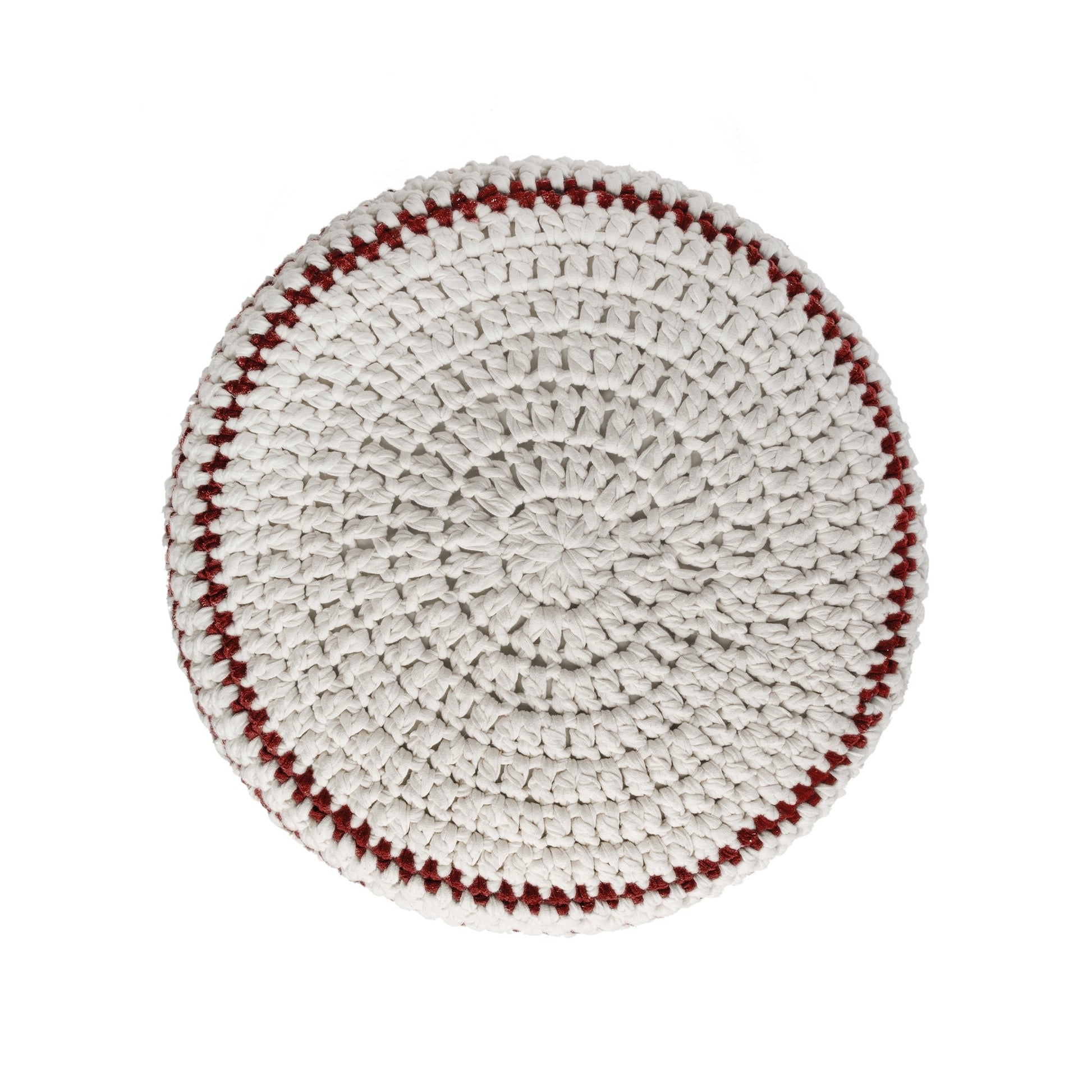 Puff de crochê artesanal listras, Terracota, com fio 100% algodão.  Fechamento com zíper, possibilitando a remoção da capa para lavagem.  Dimensões: Altura - 30cm; Diâmetro - 60cm.