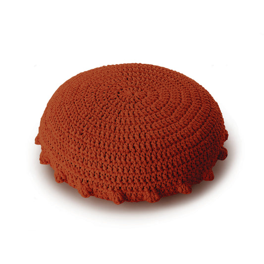 Puff Disco em crochê Terracota, com fio 100% algodão.  Fechamento com zíper, possibilitando a remoção da capa para lavagem.  Dimensões: Altura - 20cm; Diâmetro - 85cm.