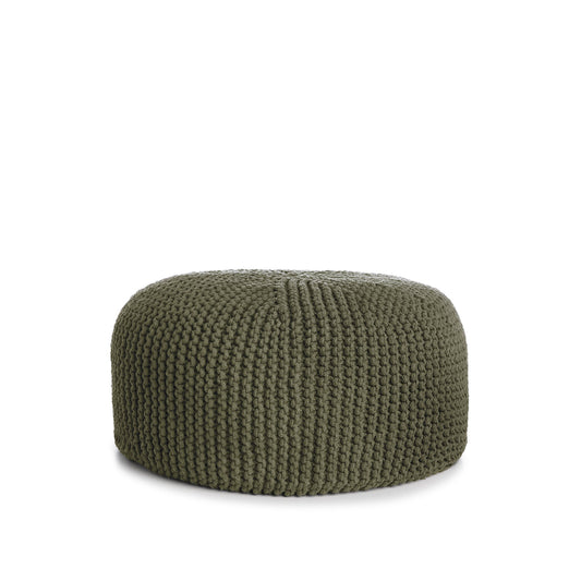 Puff em tricô artesanal,  Verde, com fio 100% algodão. Fechamento com zíper, possibilitando a remoção da capa para lavagem. Dimensões: Altura - 30cm; Diâmetro - 75cm.