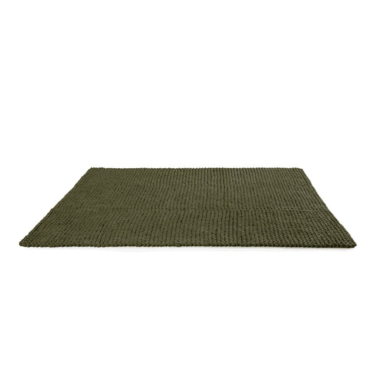 Tapete em tricô artesanal Verde, com fio 100% algodão. Dimensões: Largura - 150cm; Comprimento - 200cm.