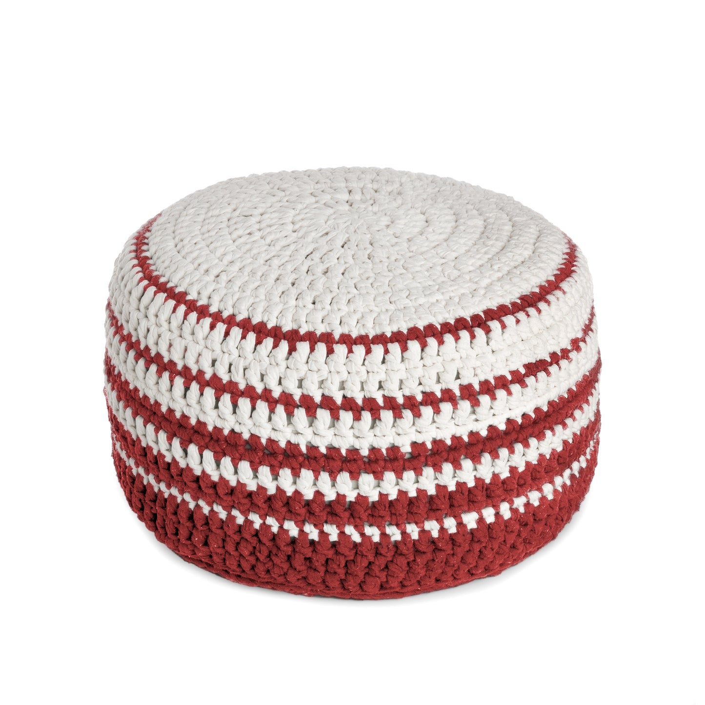 Puff de crochê artesanal listras, Vermelho, com fio 100% algodão. Fechamento com zíper, possibilitando a remoção da capa para lavagem. Dimensões: Altura - 30cm; Diâmetro - 60cm.