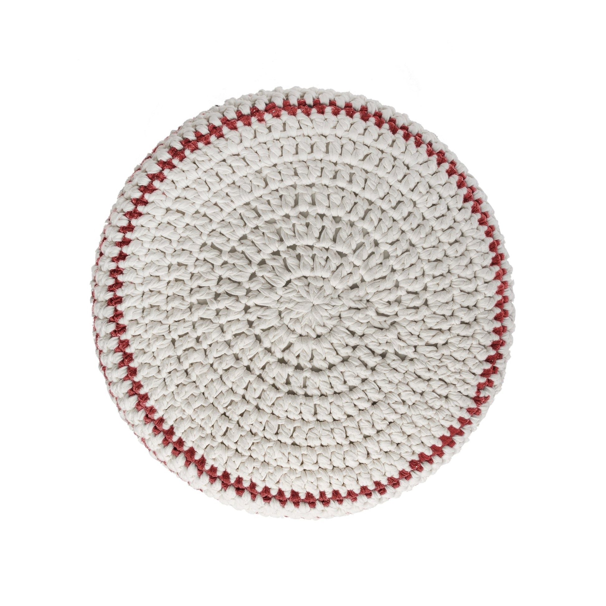 Puff de crochê artesanal listras, Vermelho, com fio 100% algodão.  Fechamento com zíper, possibilitando a remoção da capa para lavagem.  Dimensões: Altura - 30cm; Diâmetro - 60cm.