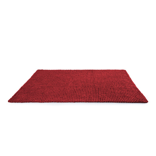 Tapete em tricô artesanal Vermelho, com fio 100% algodão. Dimensões: Largura - 150cm; Comprimento - 200cm.