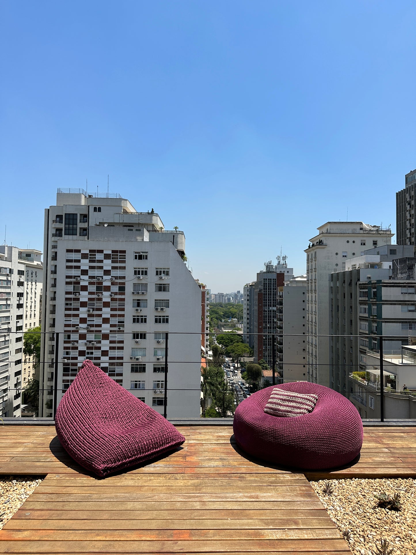 Puff em Crochê Bola Outdoor 50x85 Marsala Pronta Entrega