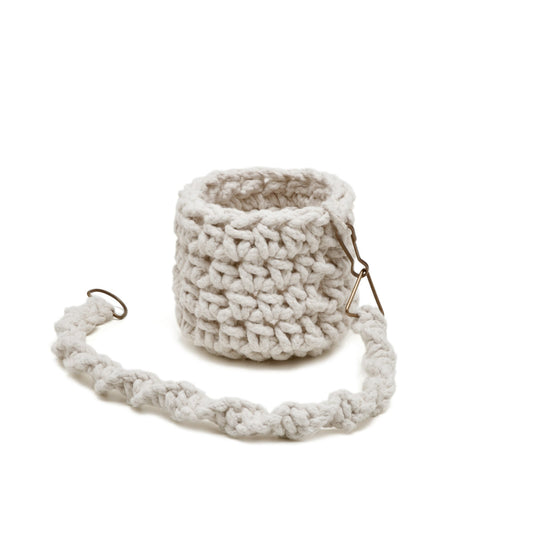 Cachepot String Suspenso em crochê artesanal e macramê 15x12 Cru Pronta Entrega