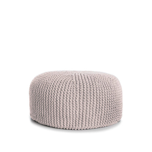 Puff em tricô artesanal,  Rose, com fio 100% algodão. Fechamento com zíper, possibilitando a remoção da capa para lavagem. Dimensões: Altura - 30cm; Diâmetro - 75cm. 